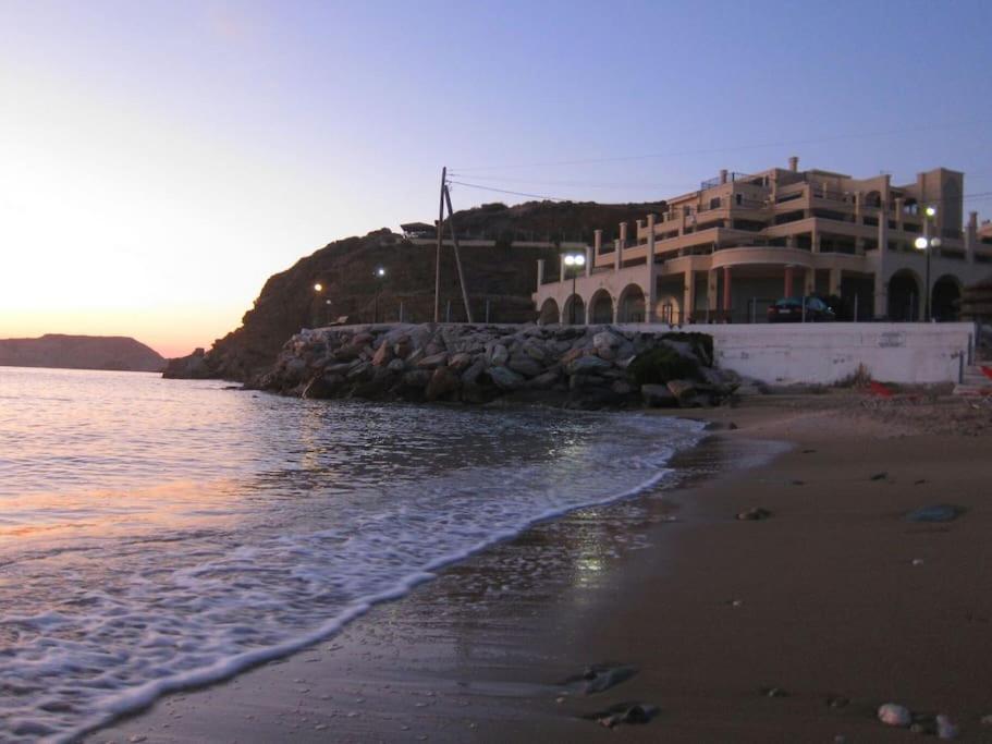 Lenico Beachfront Suites Agia Pelagia  Buitenkant foto