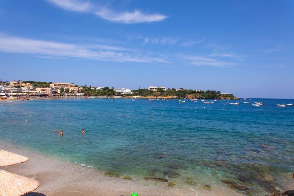 Lenico Beachfront Suites Agia Pelagia  Buitenkant foto