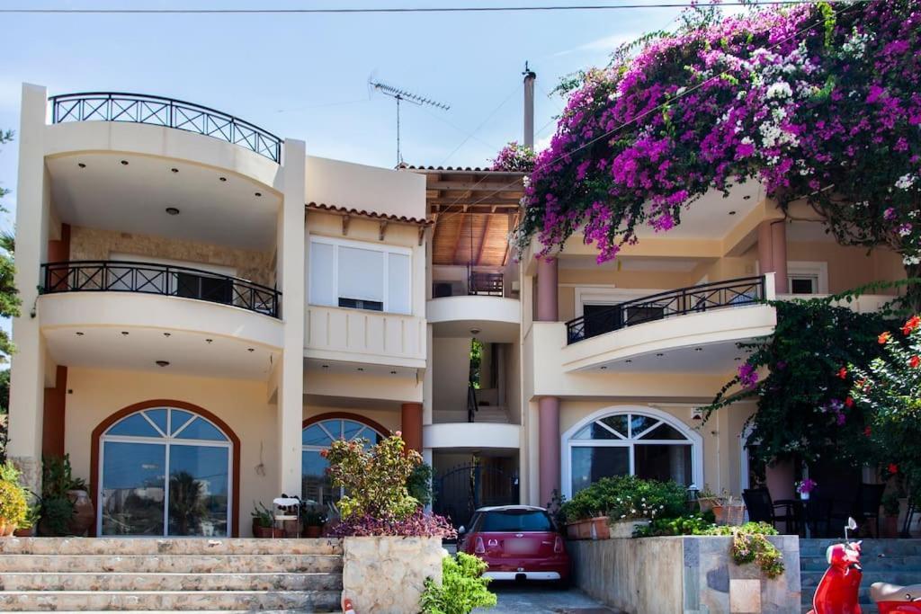 Lenico Beachfront Suites Agia Pelagia  Buitenkant foto